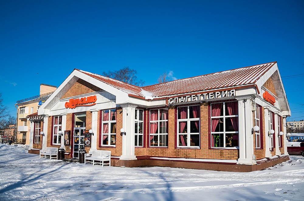  , . -,   Roben MANUS Samoa